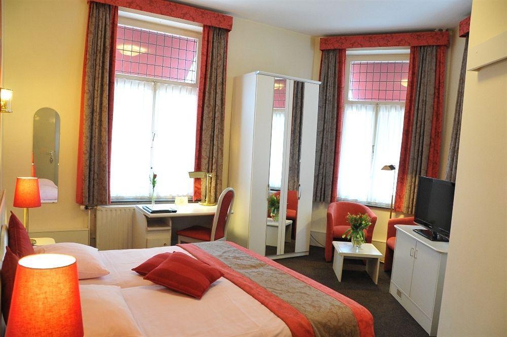 Hotel Hulsman Valkenburg aan de Geul ภายนอก รูปภาพ