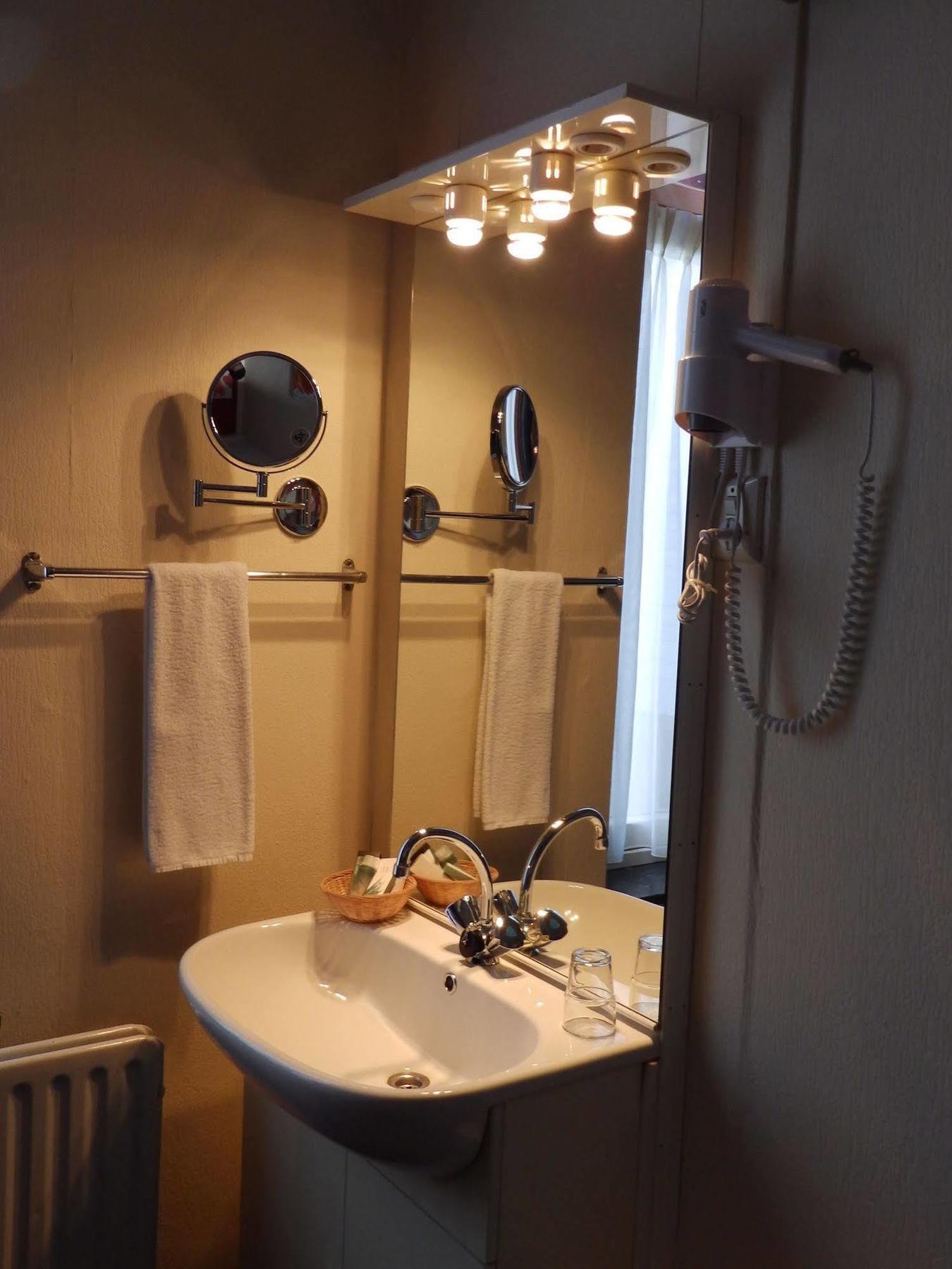 Hotel Hulsman Valkenburg aan de Geul ภายนอก รูปภาพ